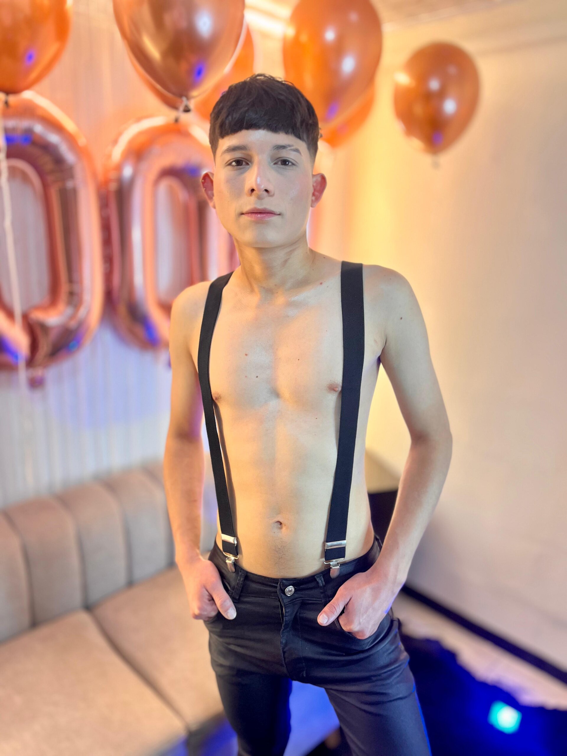XXX Porn Photo of Nude bryamer_19 121