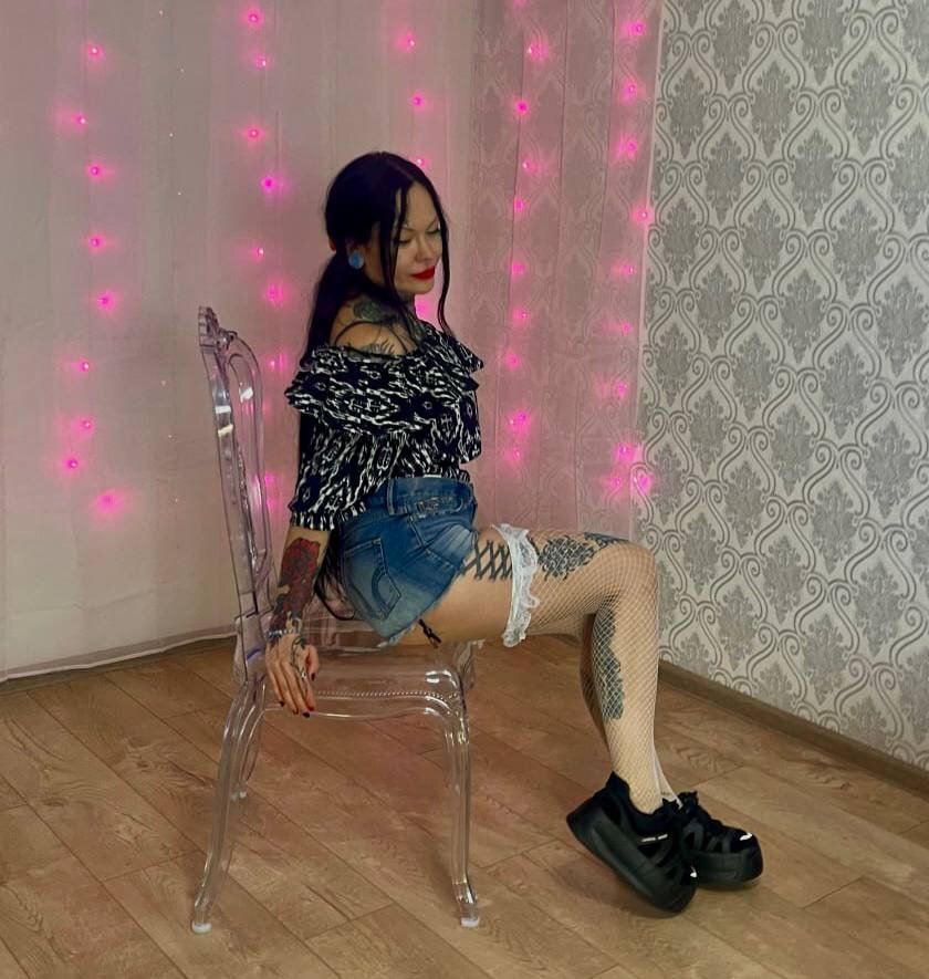 XXX Porn Photo of Nude Megan_Black_Moon 59