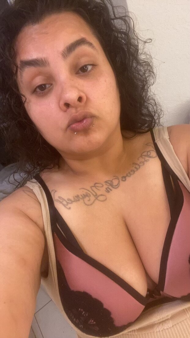 XXX Porn Photo of Nude DatBishYouMiss 15