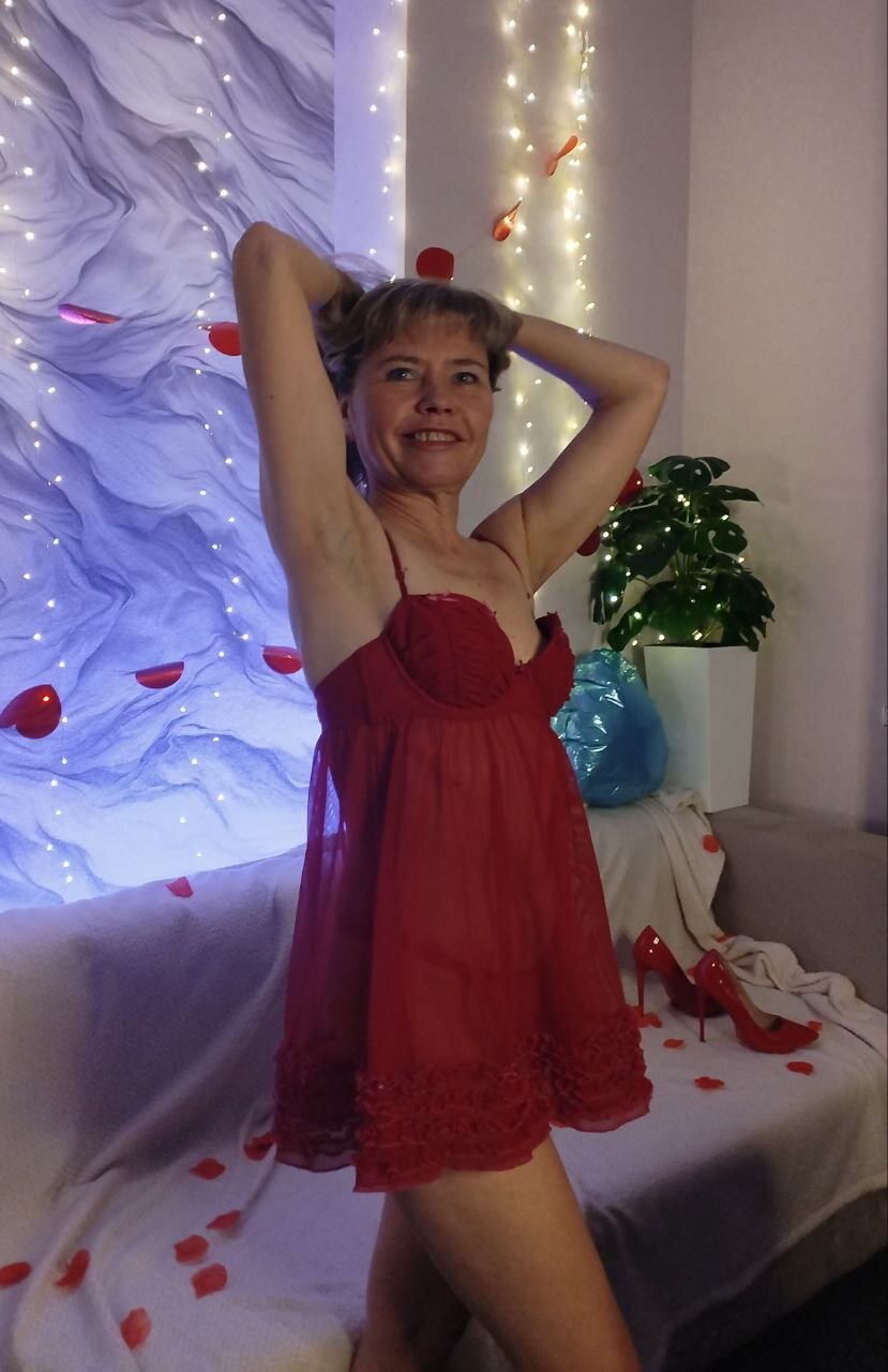 XXX Porn Photo of Nude Carla_Vogue 2