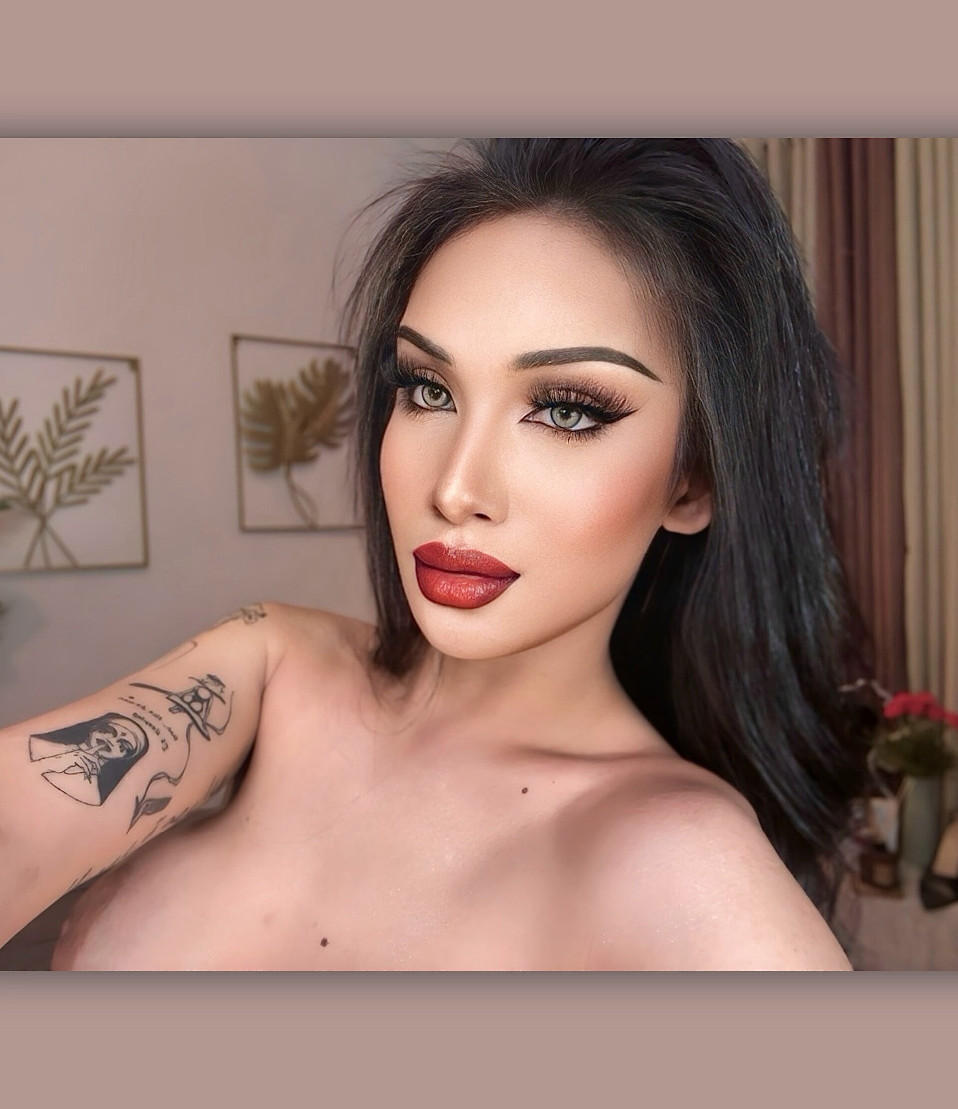XXX Porn Photo of Nude xTouch_Me_If_You_Canx 2