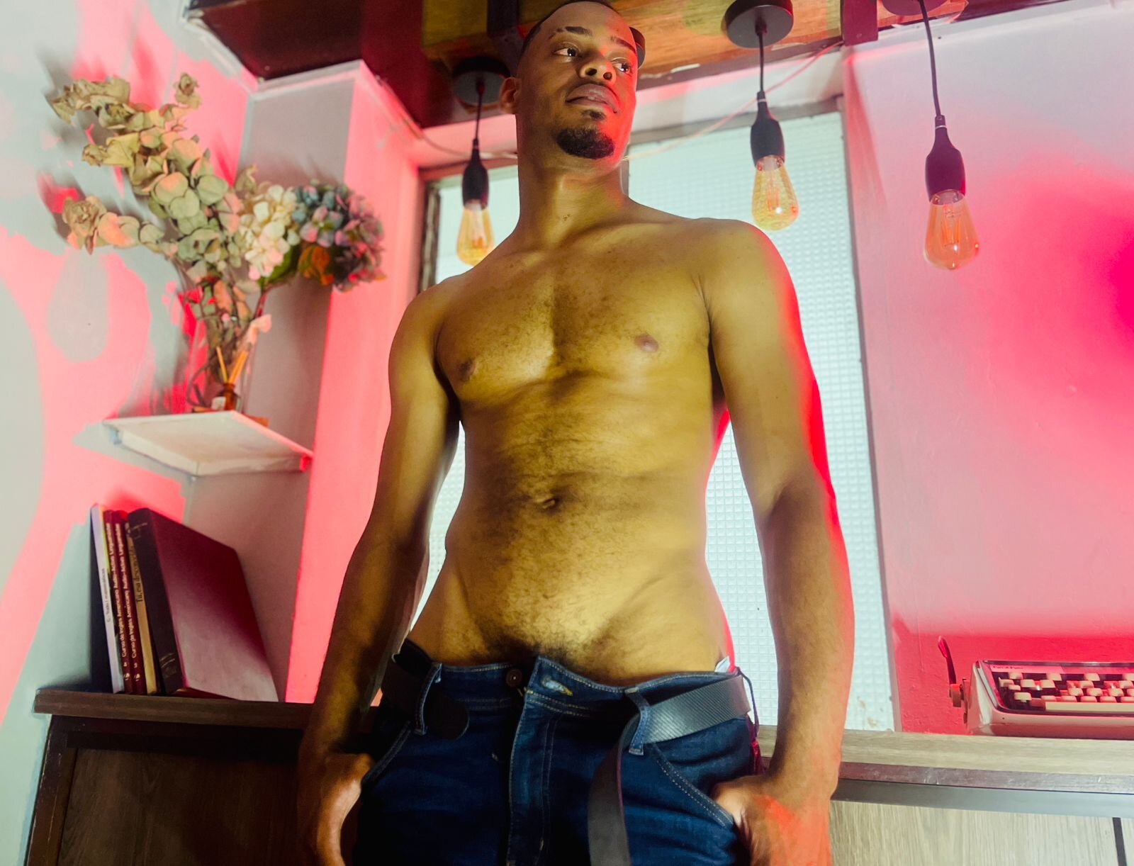 XXX Porn Photo of Nude Neytanmalcon 16