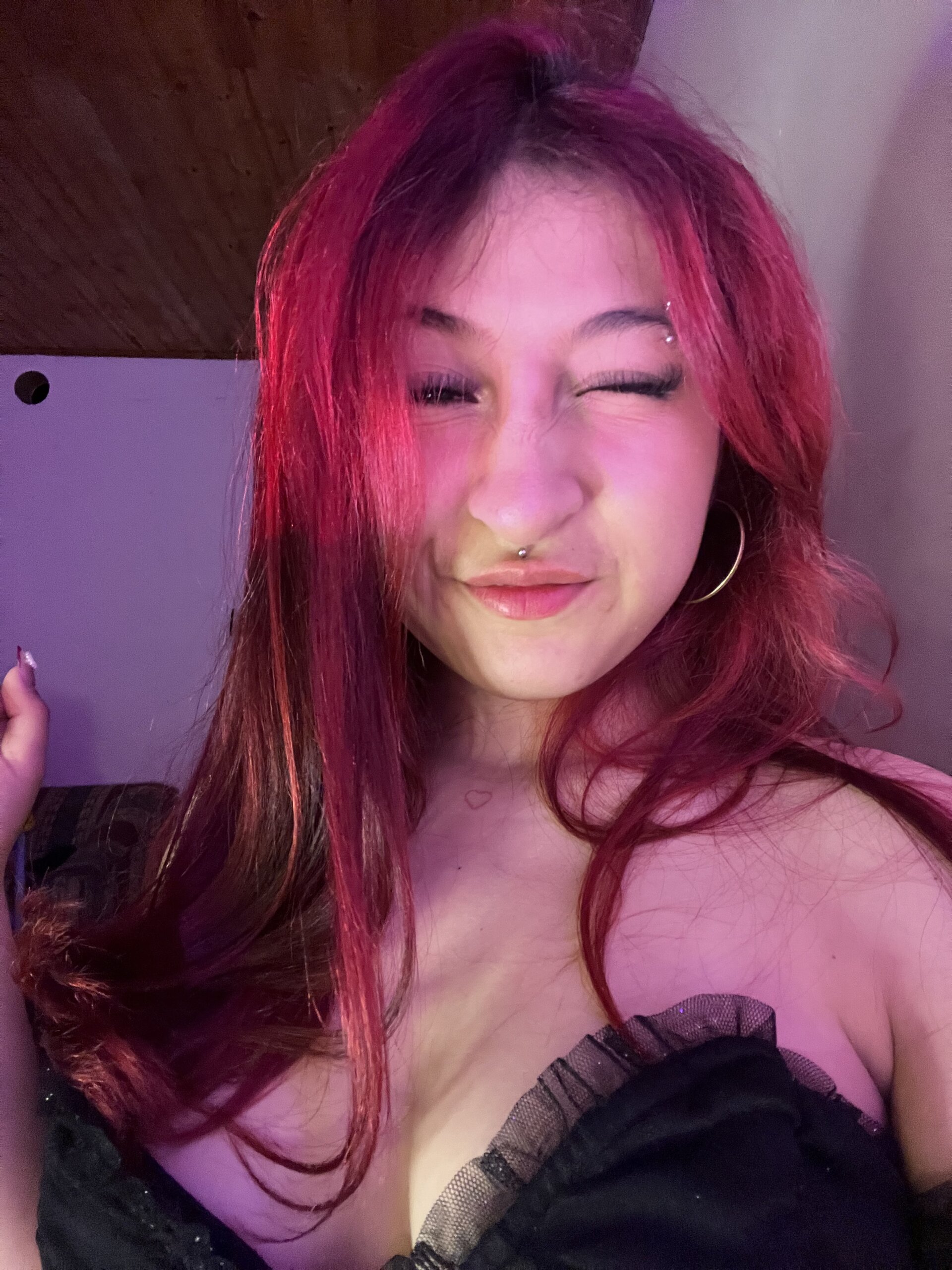 XXX Porn Photo of Nude liin_rose 2