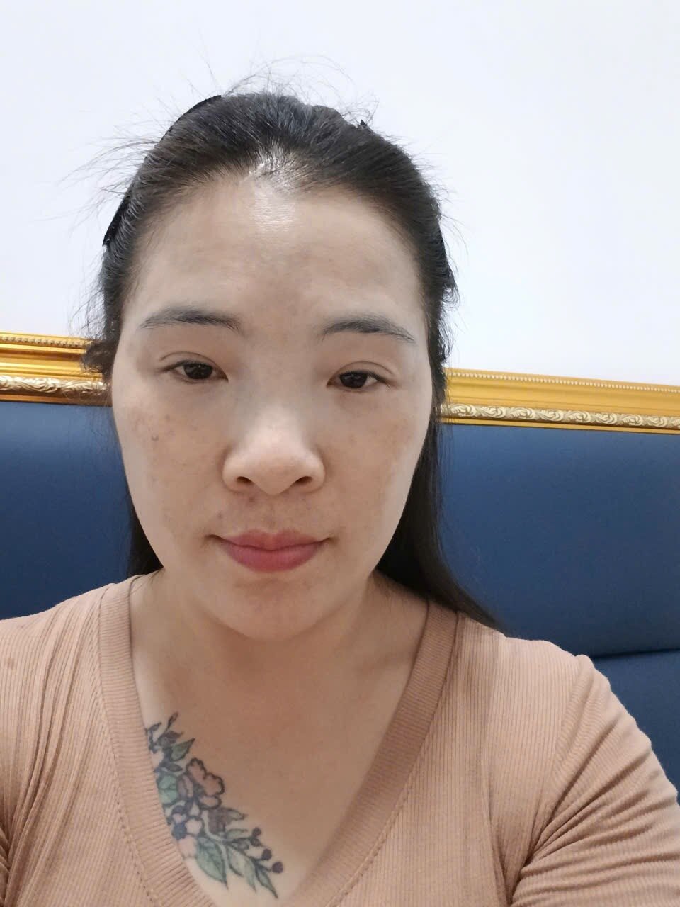 XXX Porn Photo of Nude Faded_pink 3