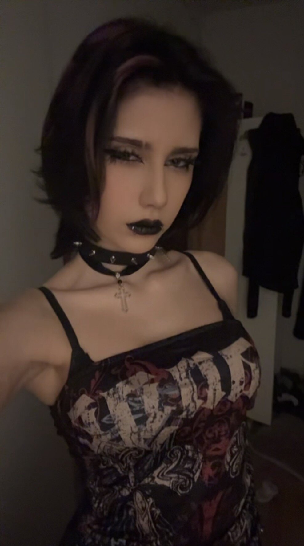 XXX Porn Photo of Nude FuckFinya 1