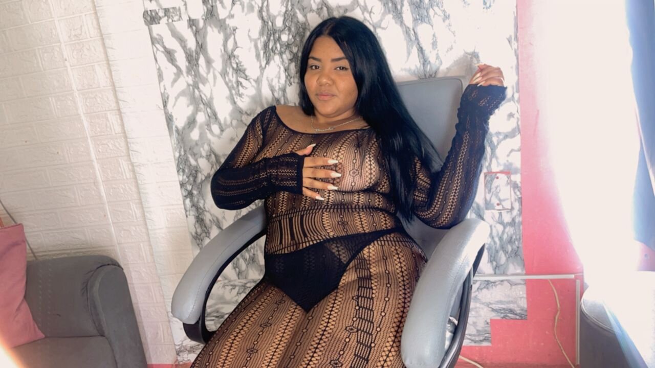 XXX Porn Photo of Nude Emily_Levis 4