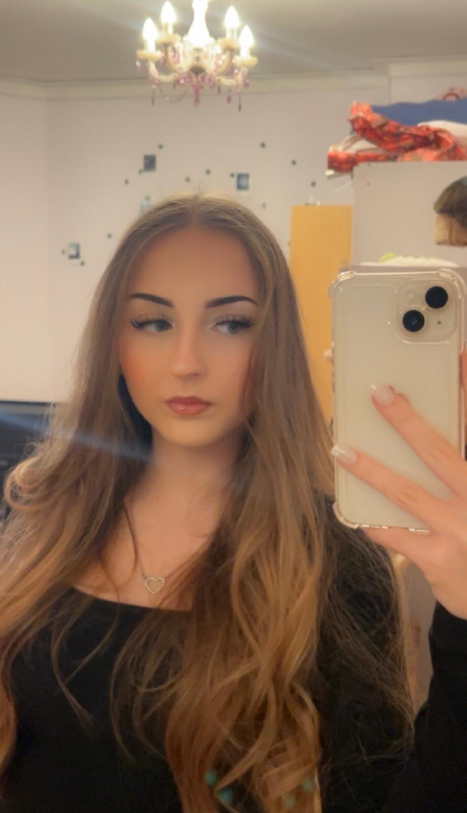 XXX Porn Photo of Nude lil_leni 1