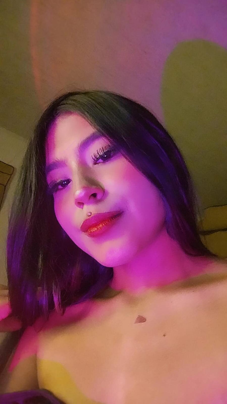 XXX Porn Photo of Nude CaticaaSquirt_ 4