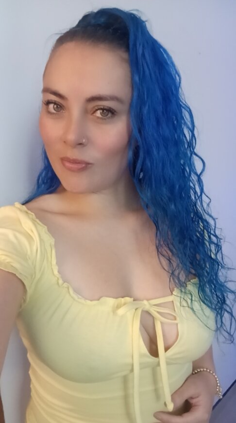 XXX Porn Photo of Nude Blue_Foxxx 9