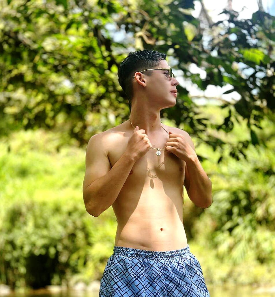 XXX Porn Photo of Nude victor_gates 7