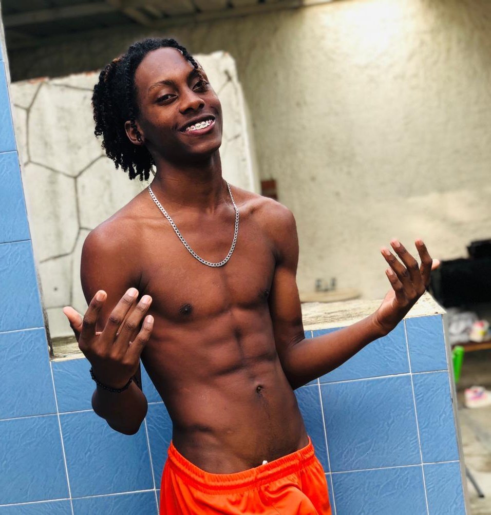 XXX Porn Photo of Nude BRYXXXON1 2