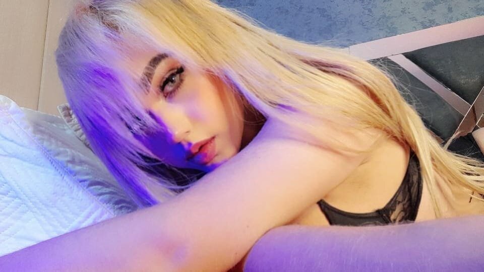 XXX Porn Photo of Nude saraah_queen1 4