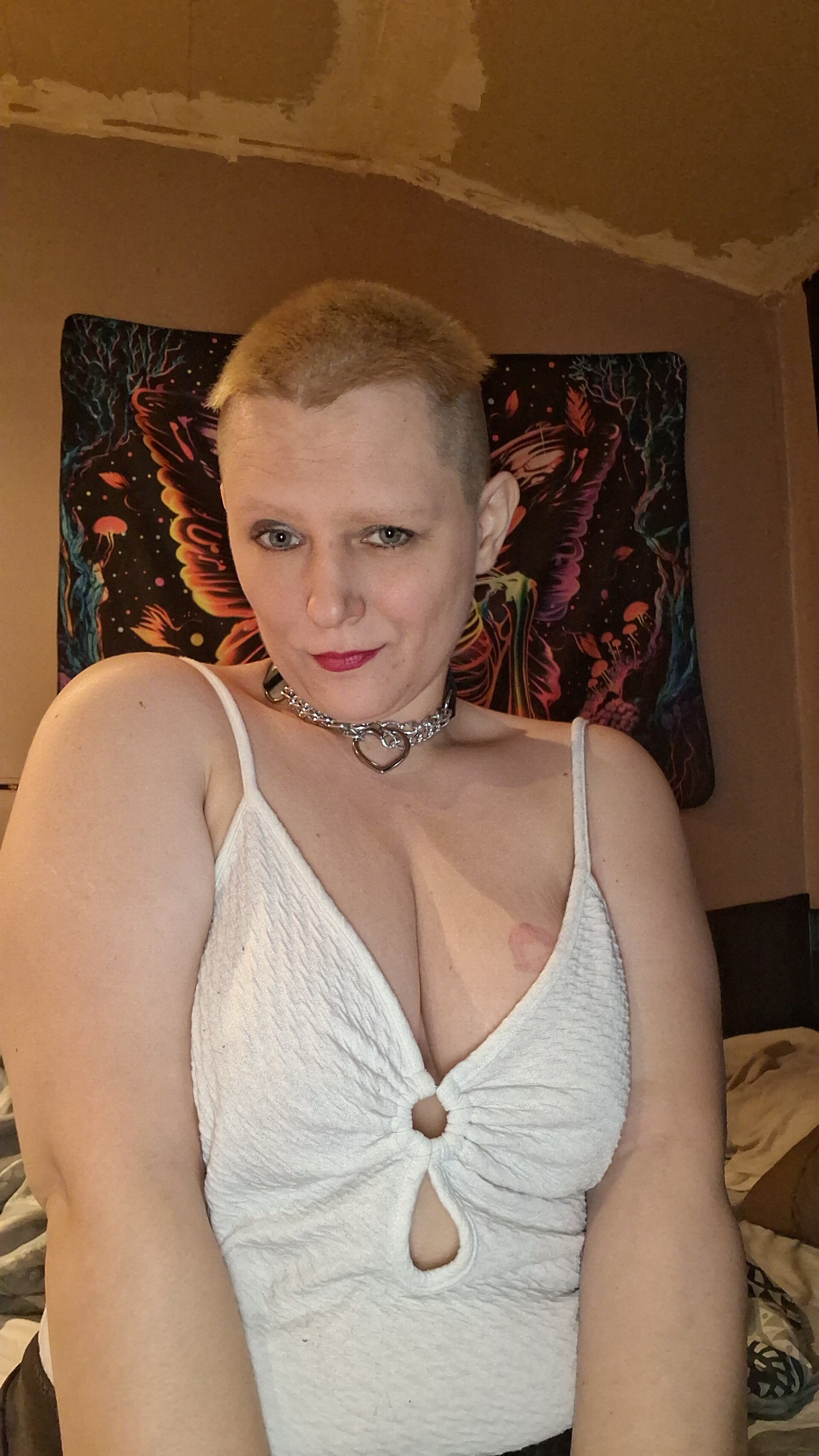 XXX Porn Photo of Nude Baldbabey 1