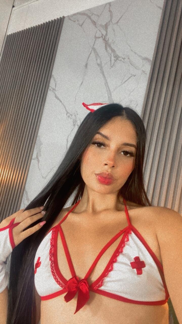 XXX Porn Photo of Nude Emma_lust420 2