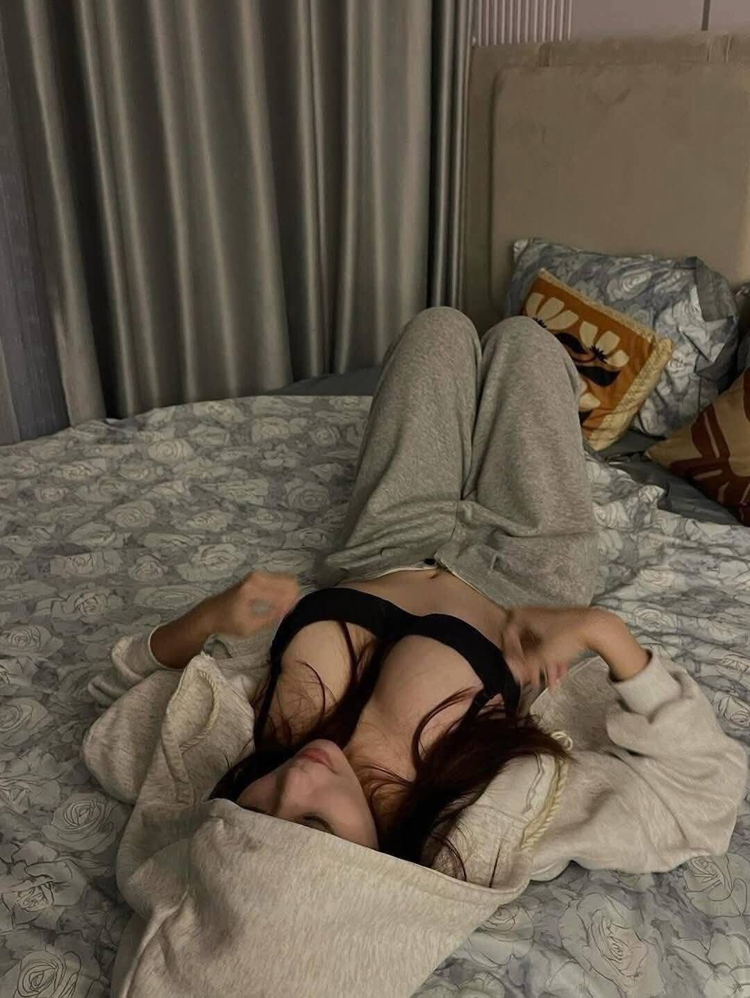 XXX Porn Photo of Nude Yuli_Ooo 6