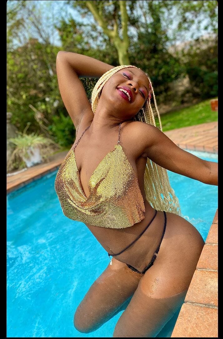 XXX Porn Photo of Nude NastyViola25xxx 1