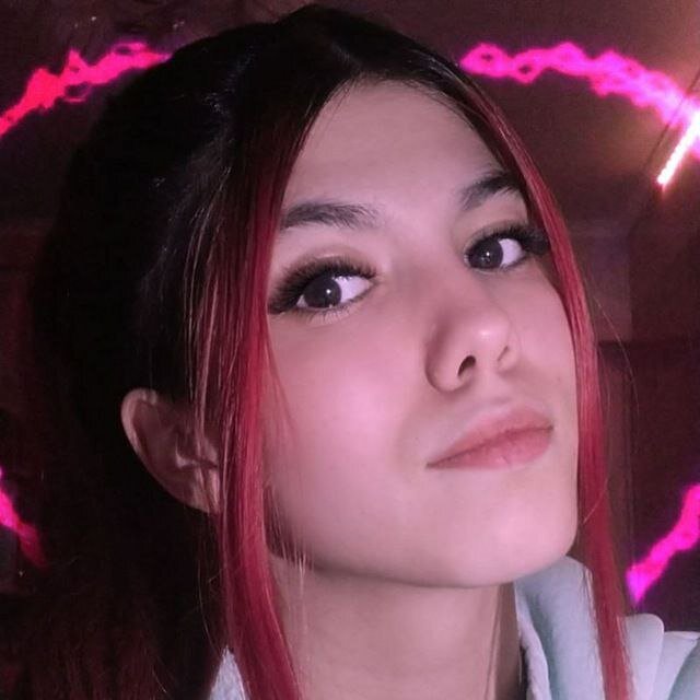 XXX Porn Photo of Nude AllyRoaster 8