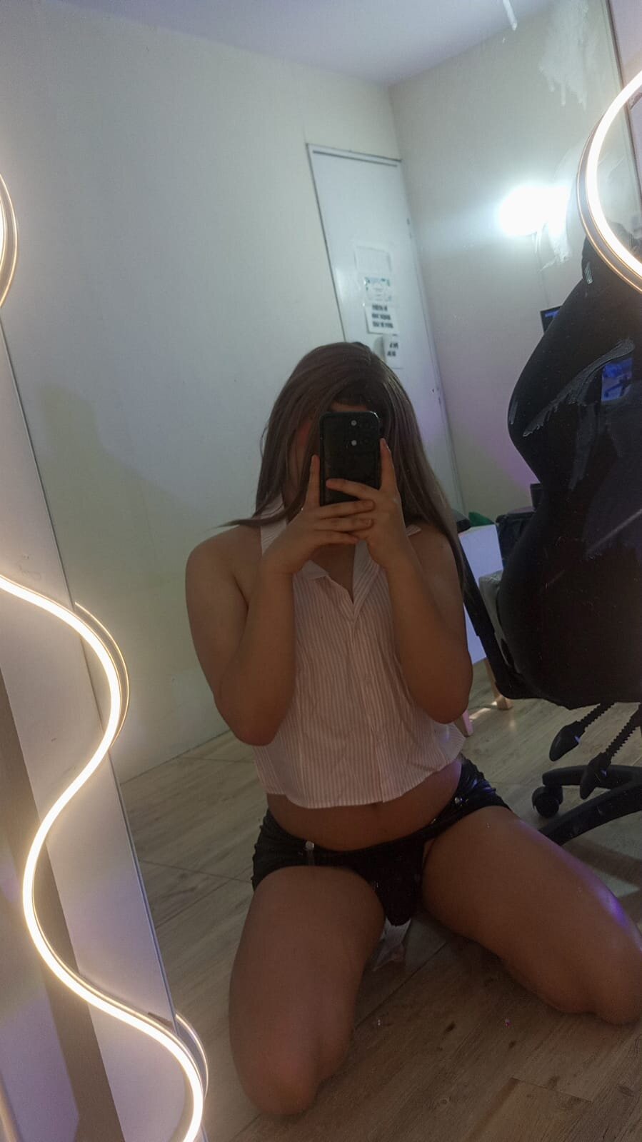 XXX Porn Photo of Nude ocean_tay 20