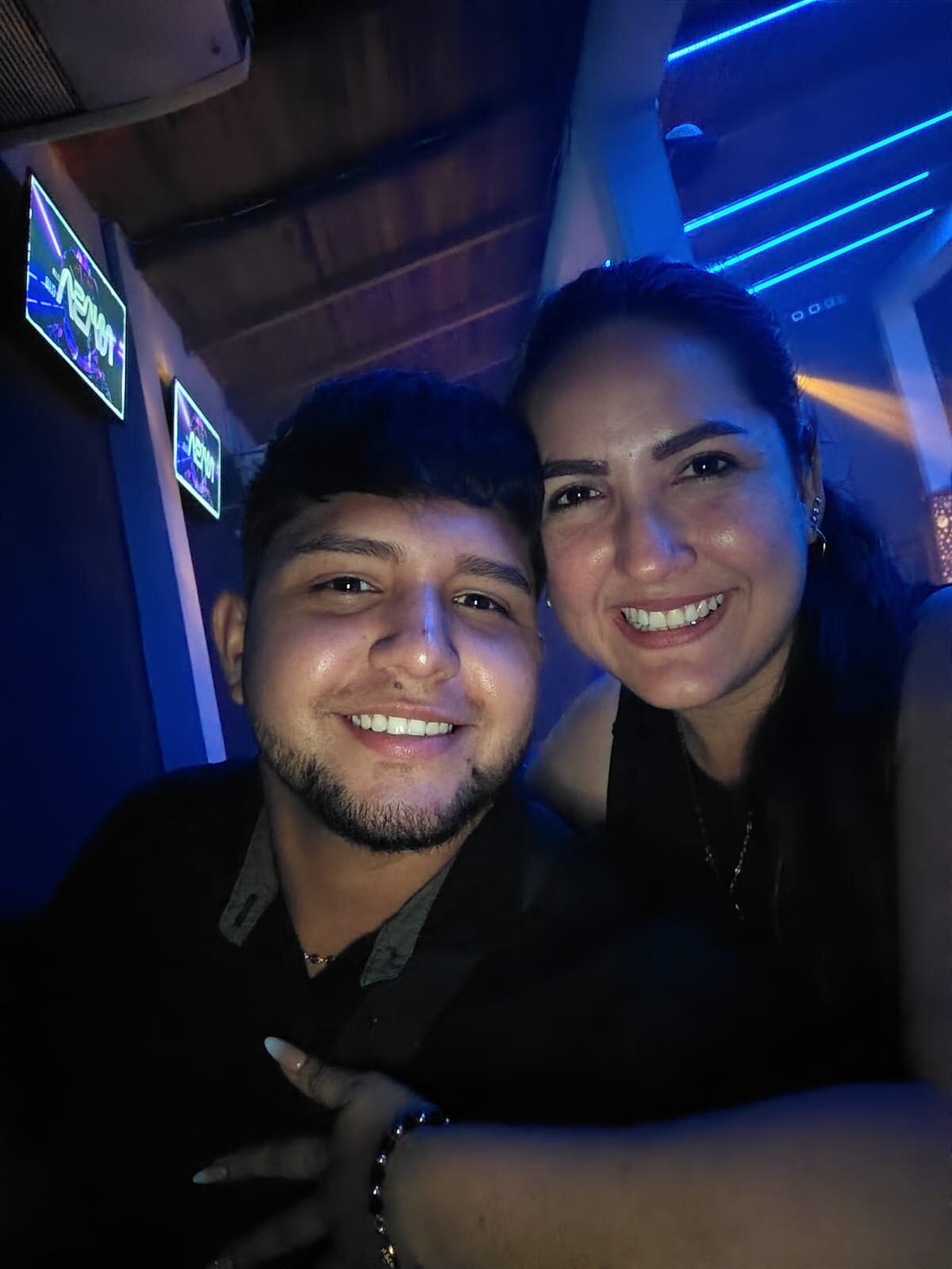 XXX Porn Photo of Nude friend_zone1 4
