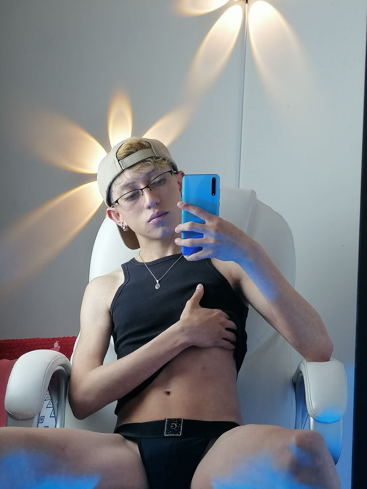 XXX Porn Photo of Nude Andy-Millers 1