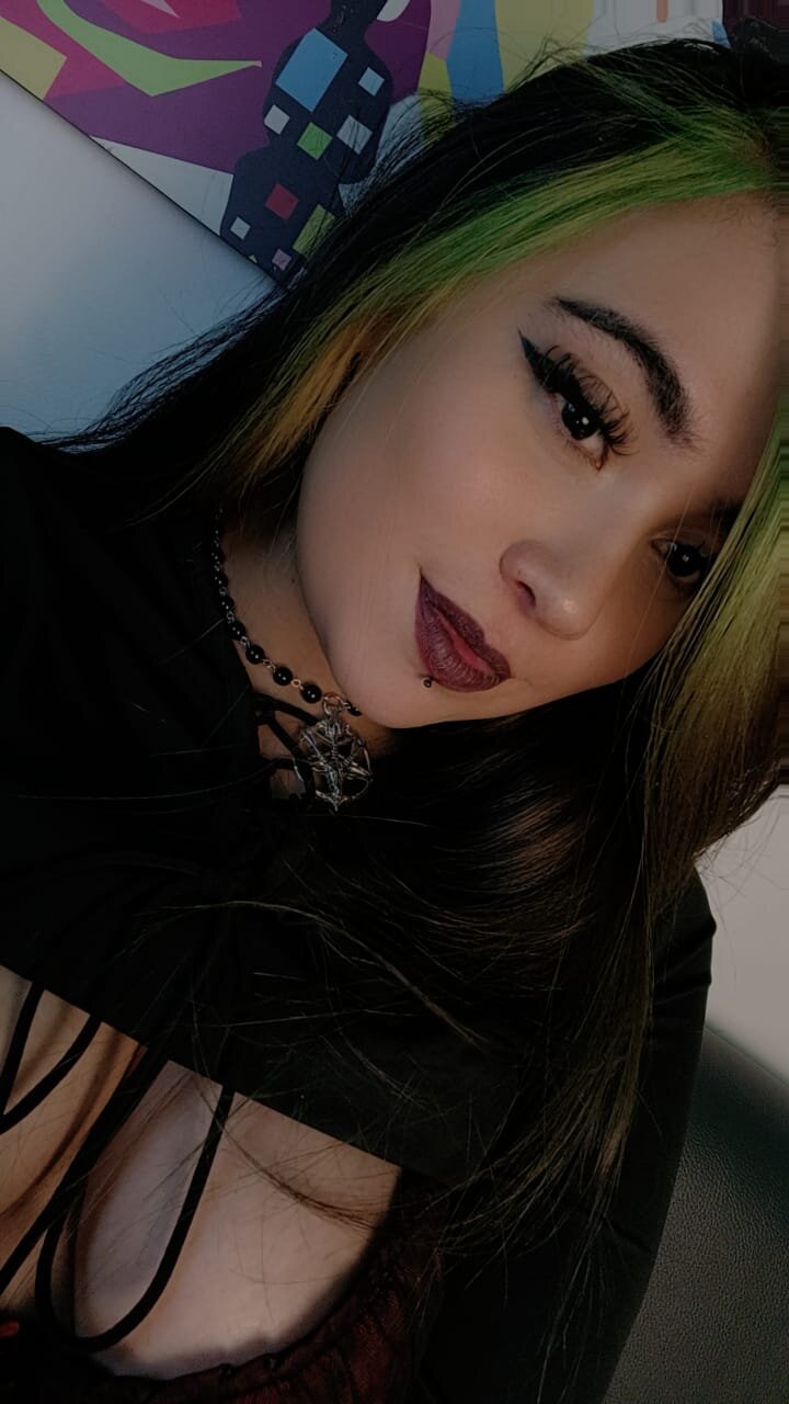 XXX Porn Photo of Nude Lilith_Zenith_ 8