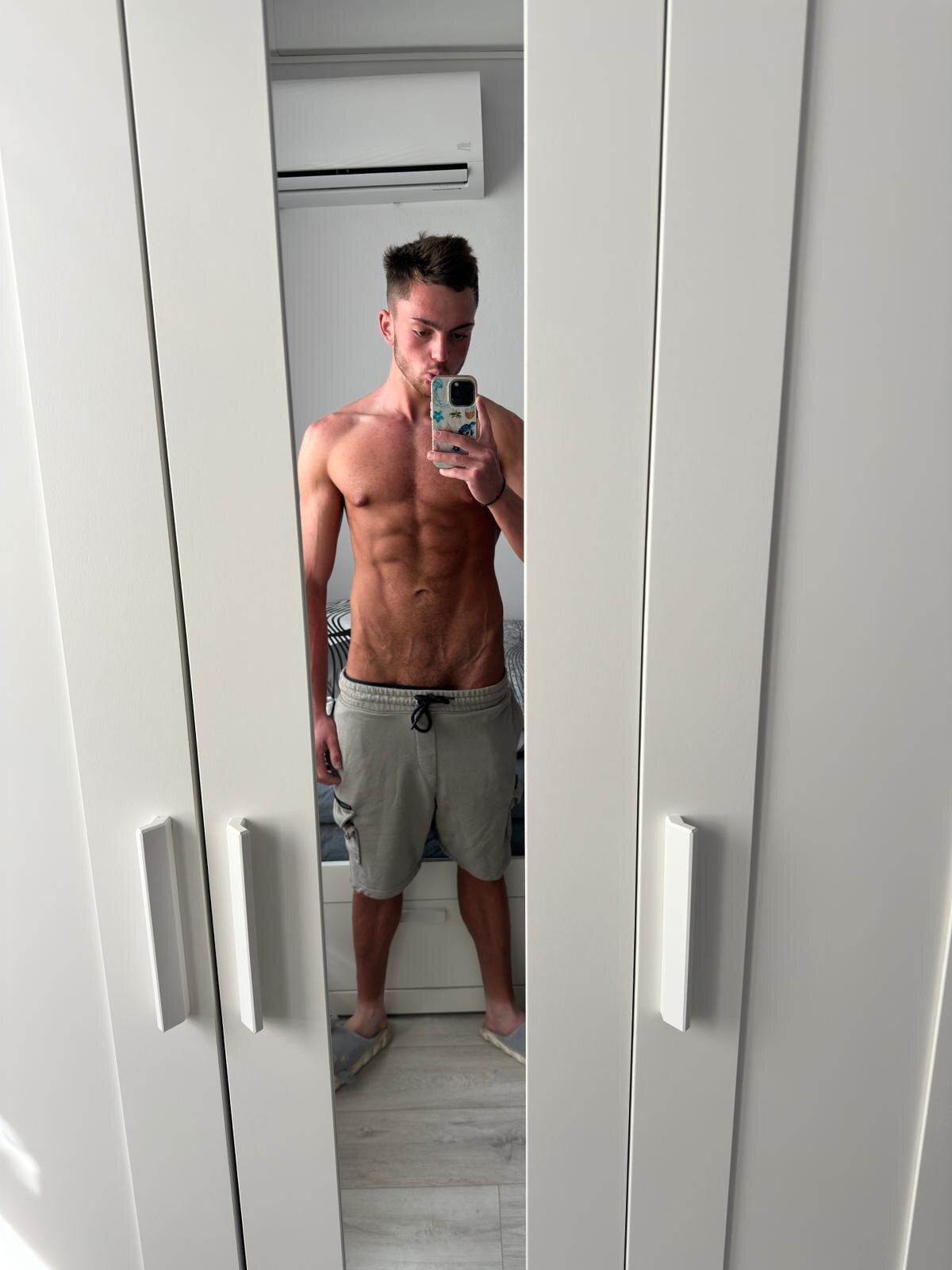 XXX Porn Photo of Nude rickmorris08 8