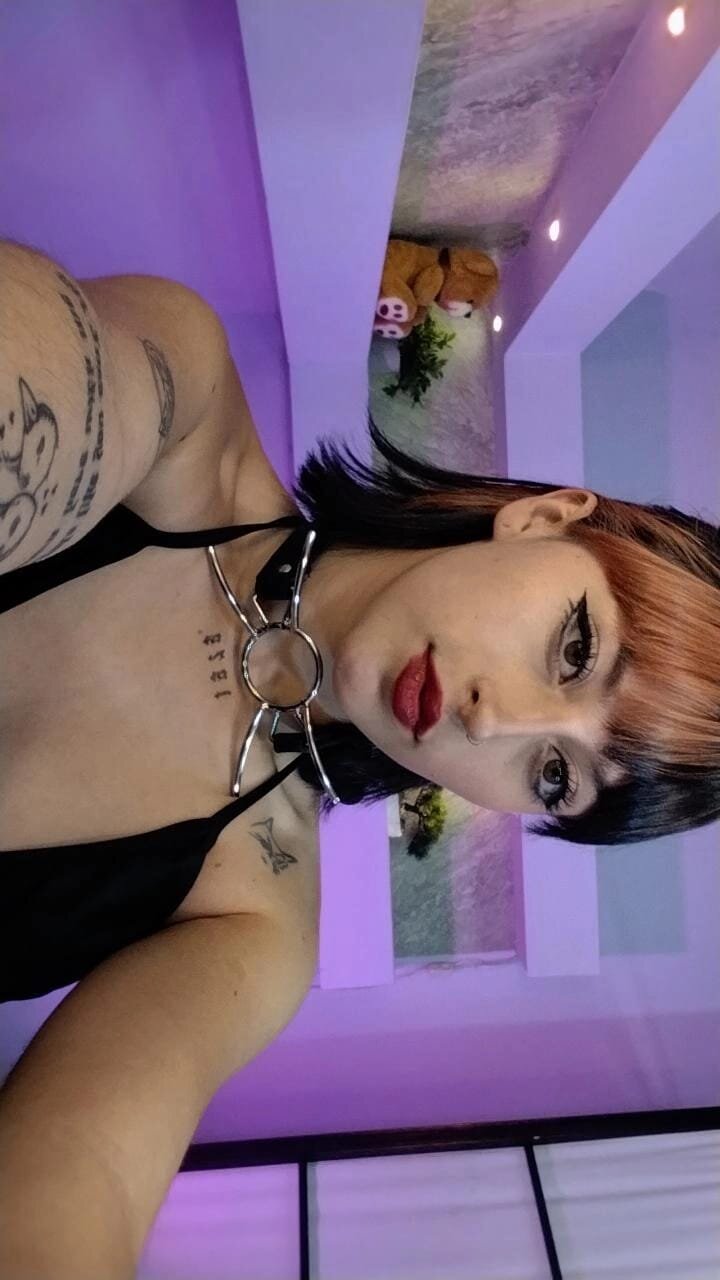 XXX Porn Photo of Nude OliviaBonnie 3