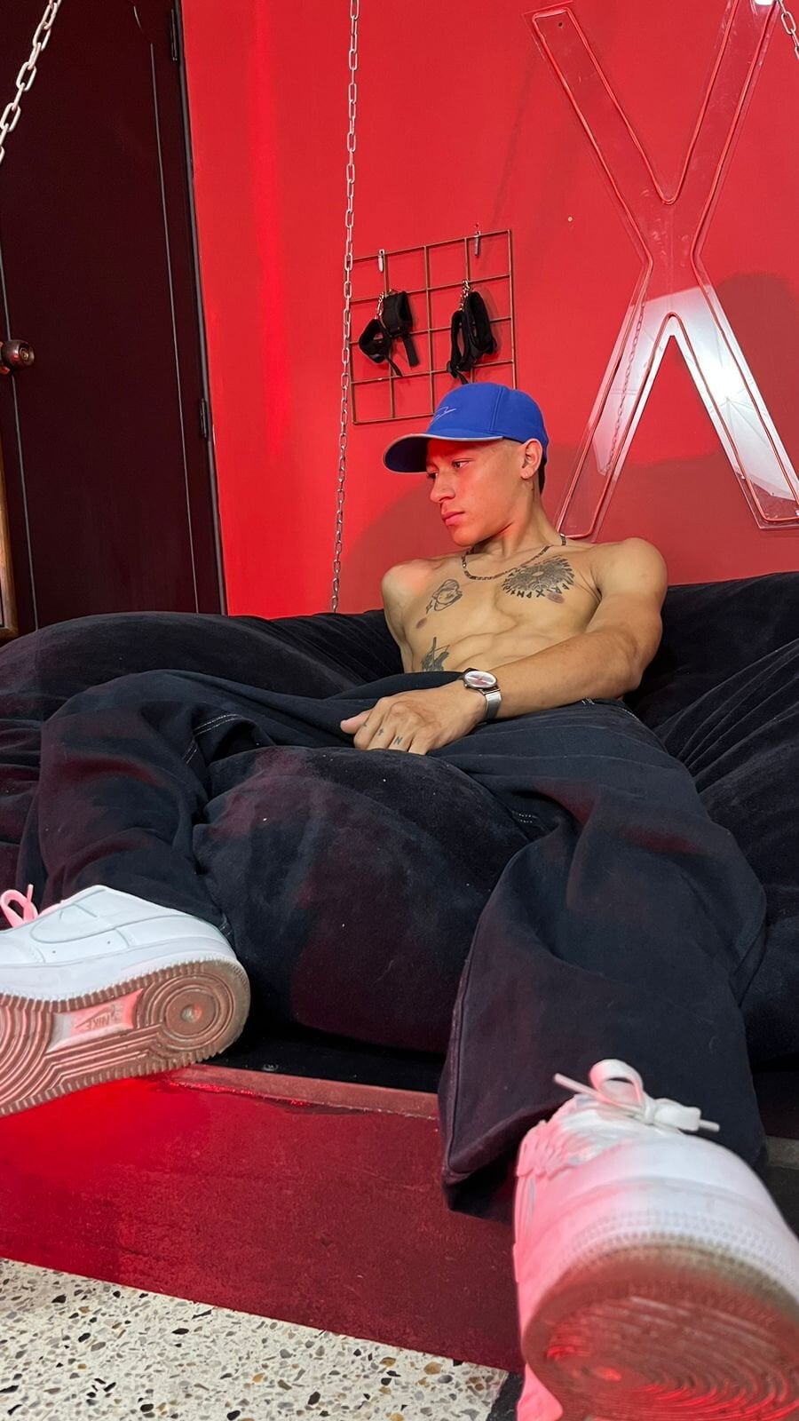 XXX Porn Photo of Nude thomasjones_ 10