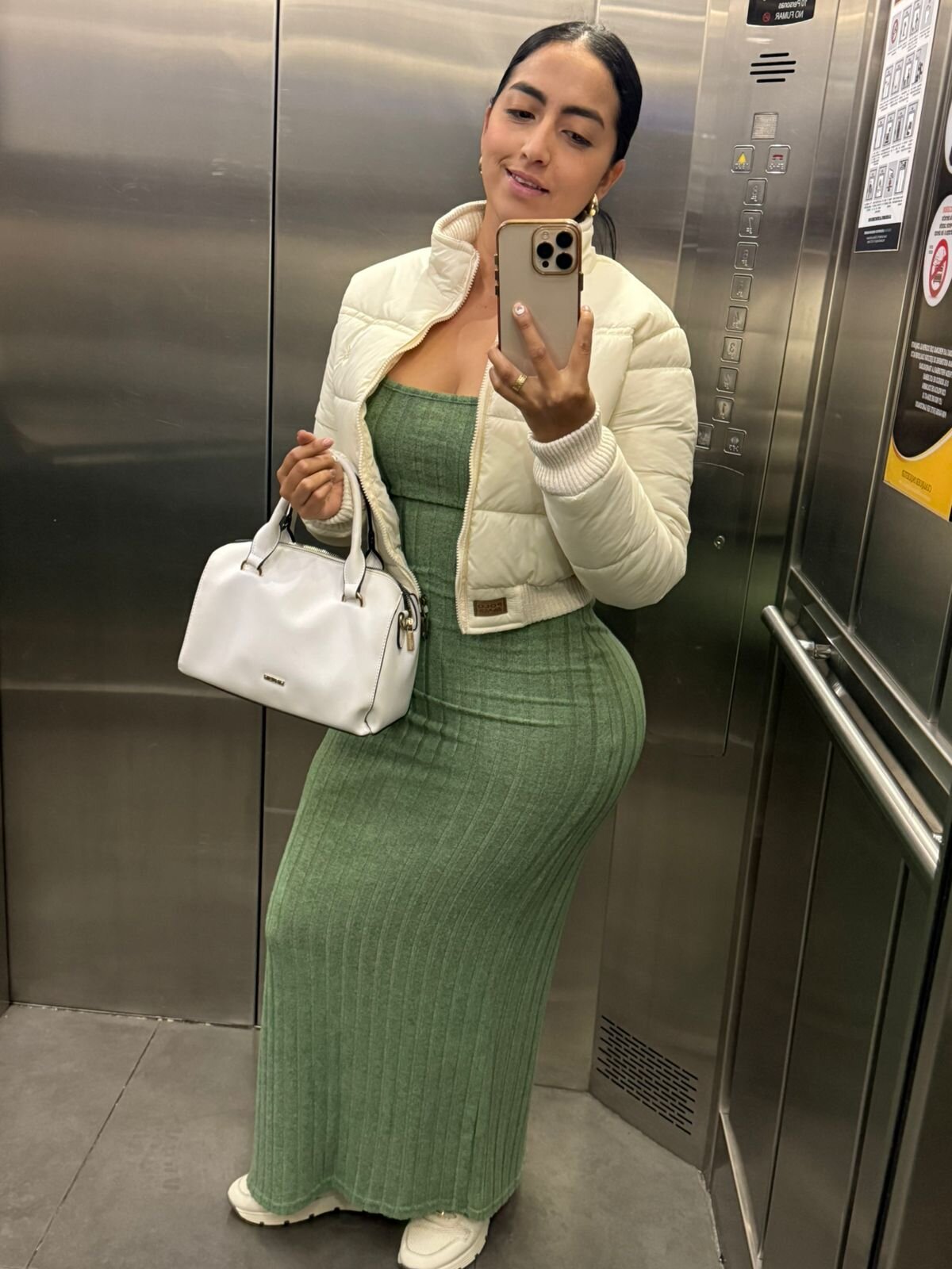 XXX Porn Photo of Nude Bella_sex69 3