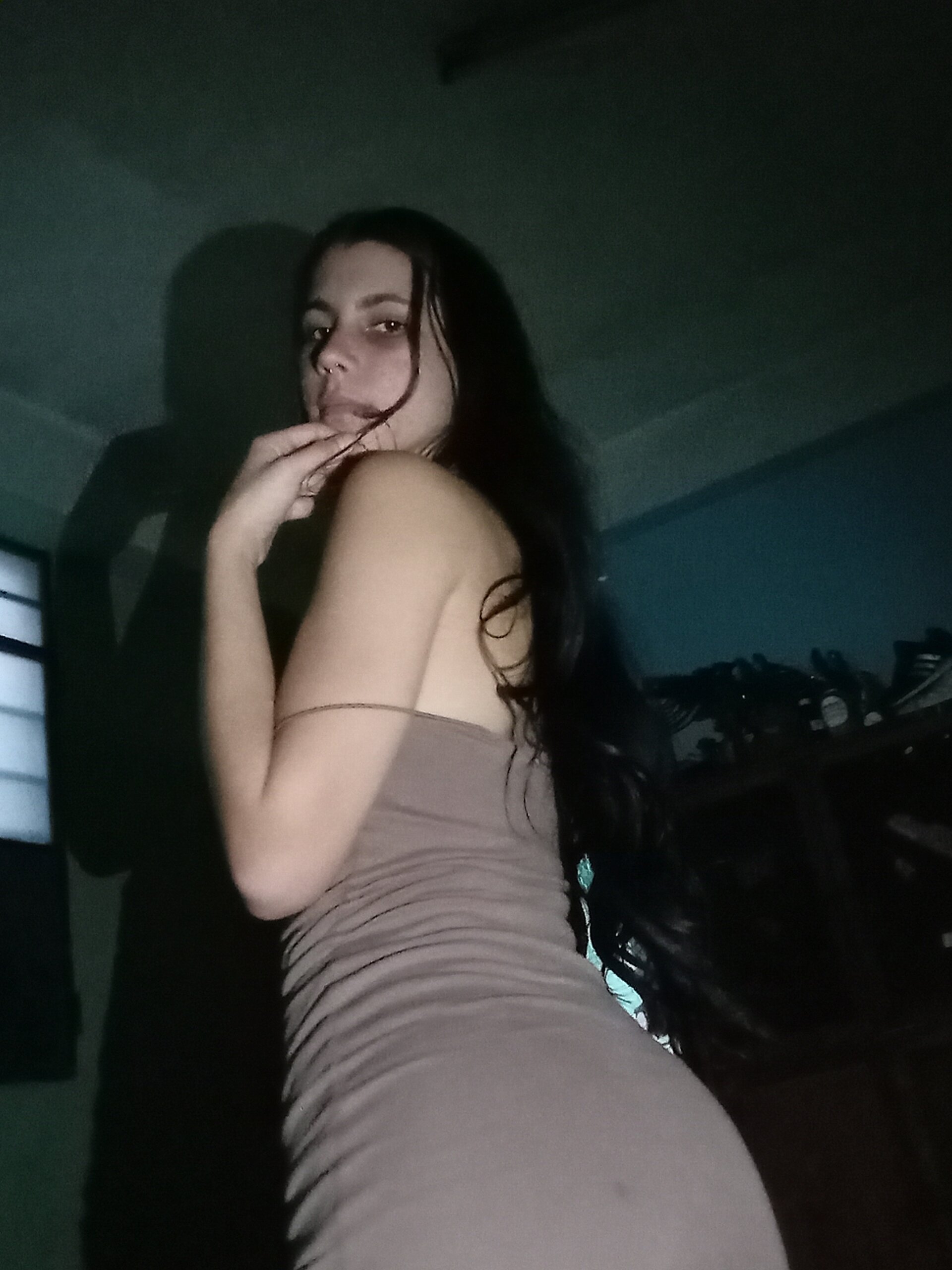 XXX Porn Photo of Nude yinaflores 2