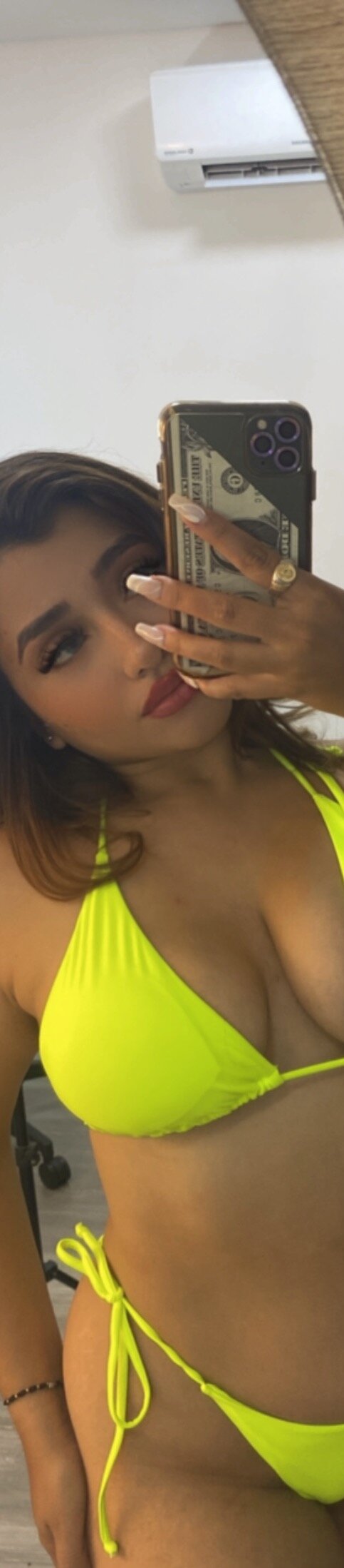 XXX Porn Photo of Nude Felicity_Hops 4