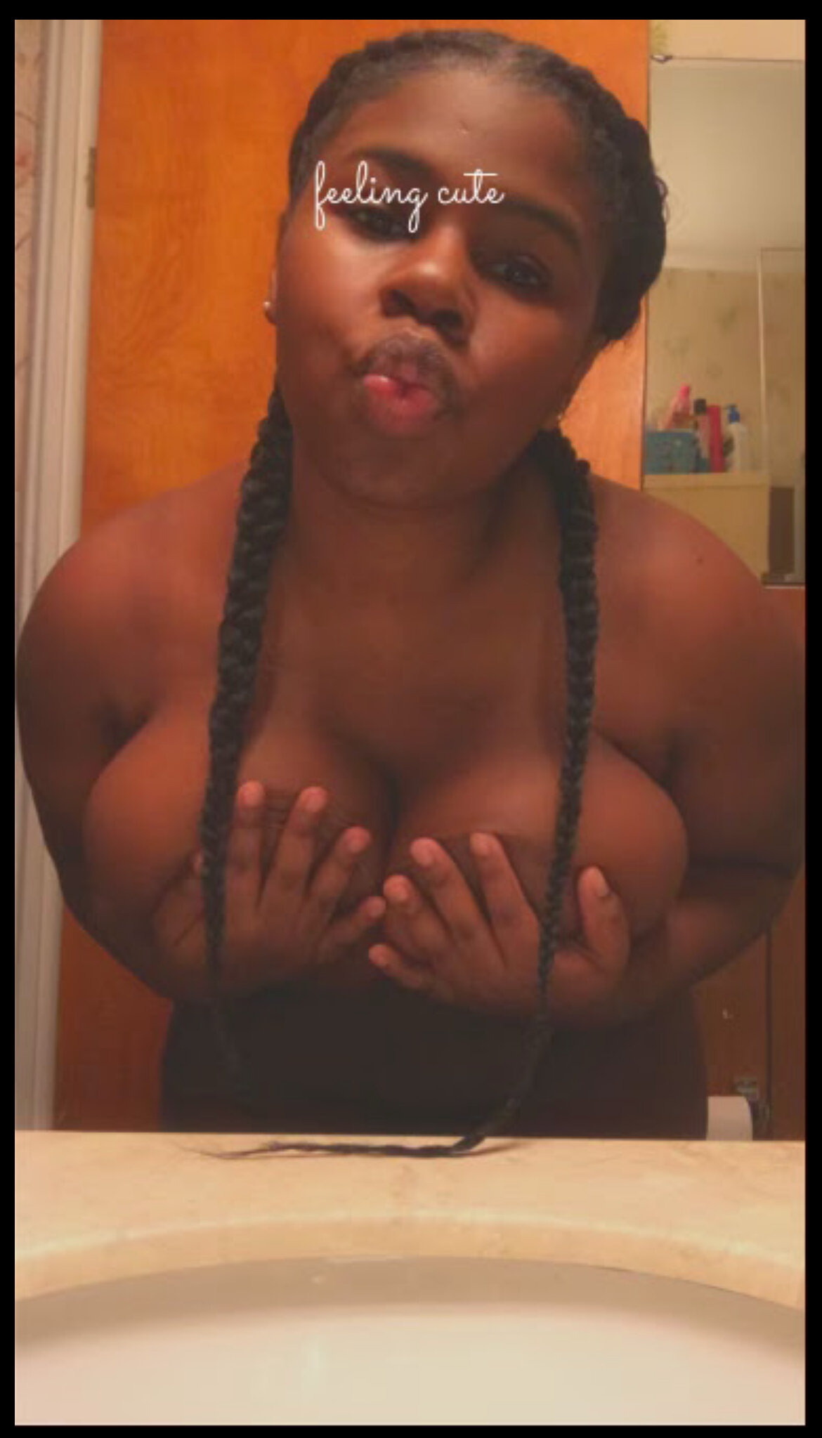 XXX Porn Photo of Nude Tier_baby 2