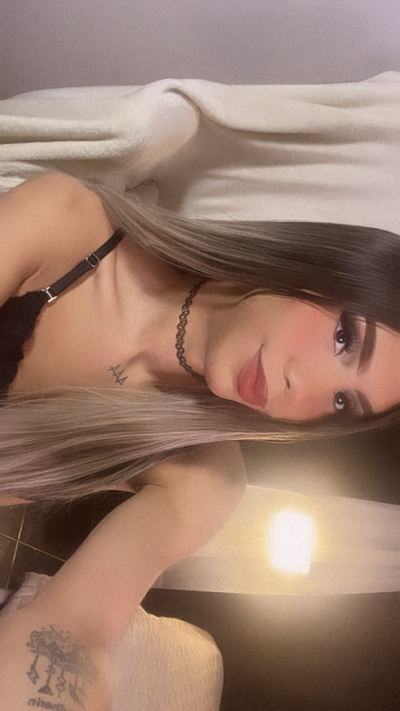 XXX Porn Photo of Nude PrettiestKathoey 27