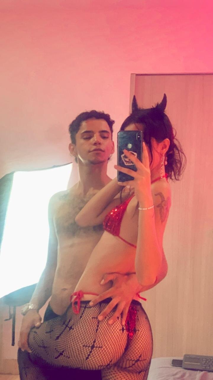 XXX Porn Photo of Nude HellAndDante_ 6