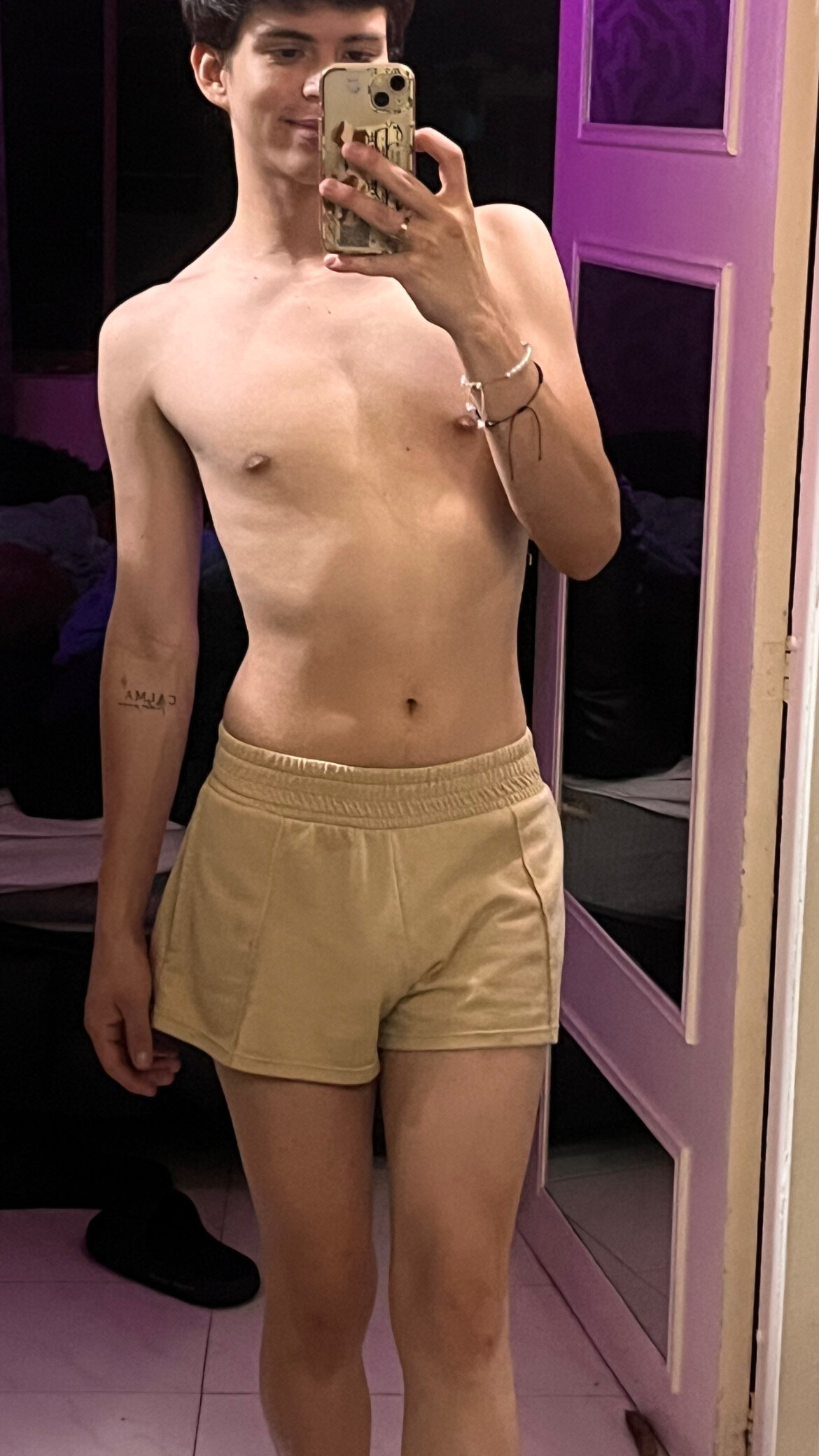 XXX Porn Photo of Nude faceboy01 2