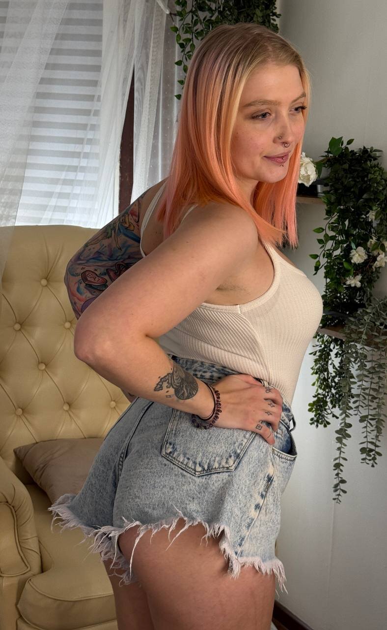 XXX Porn Photo of Nude Kiki_shay 2