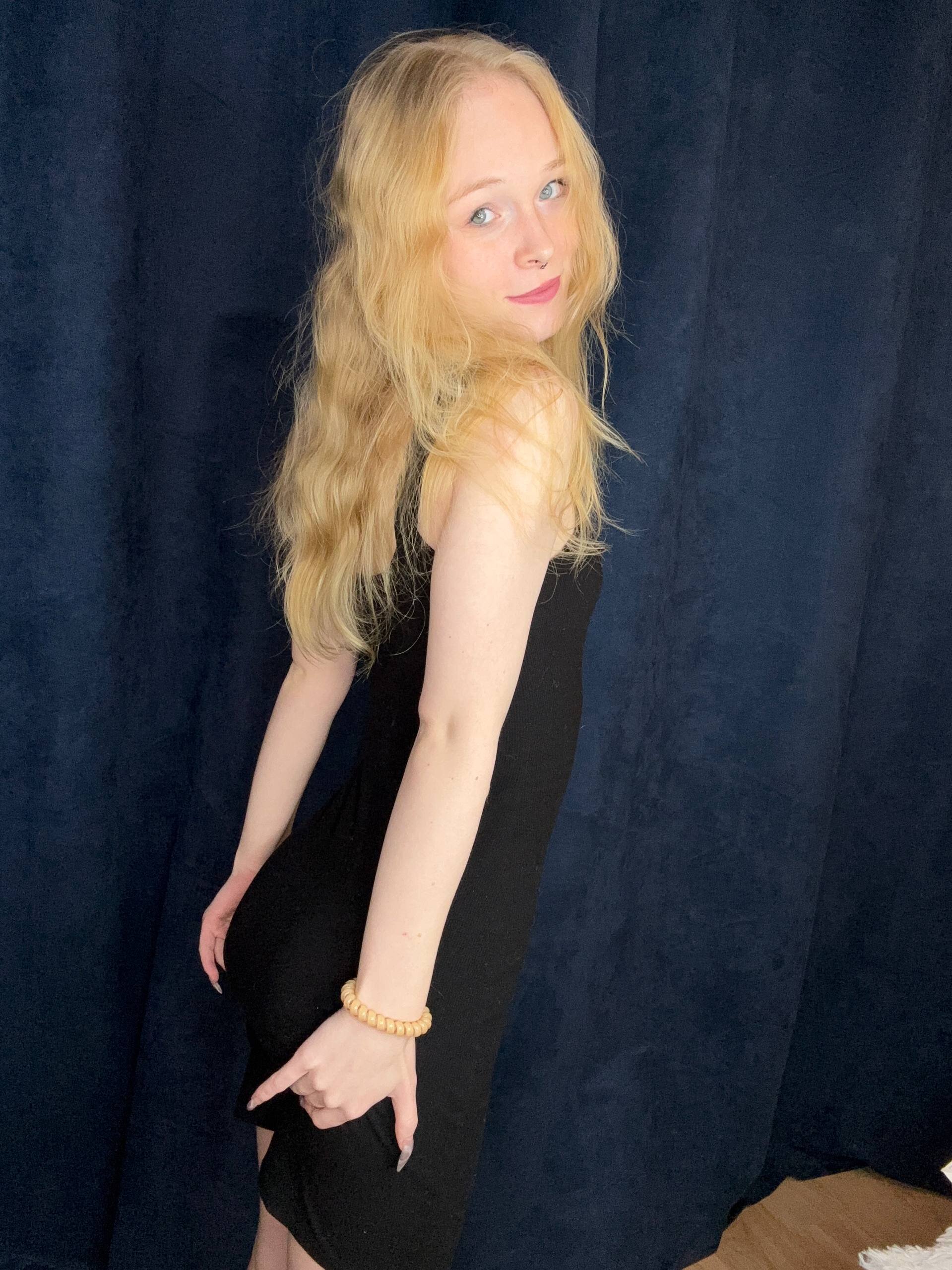 XXX Porn Photo of Nude GhisllaineWestler 9