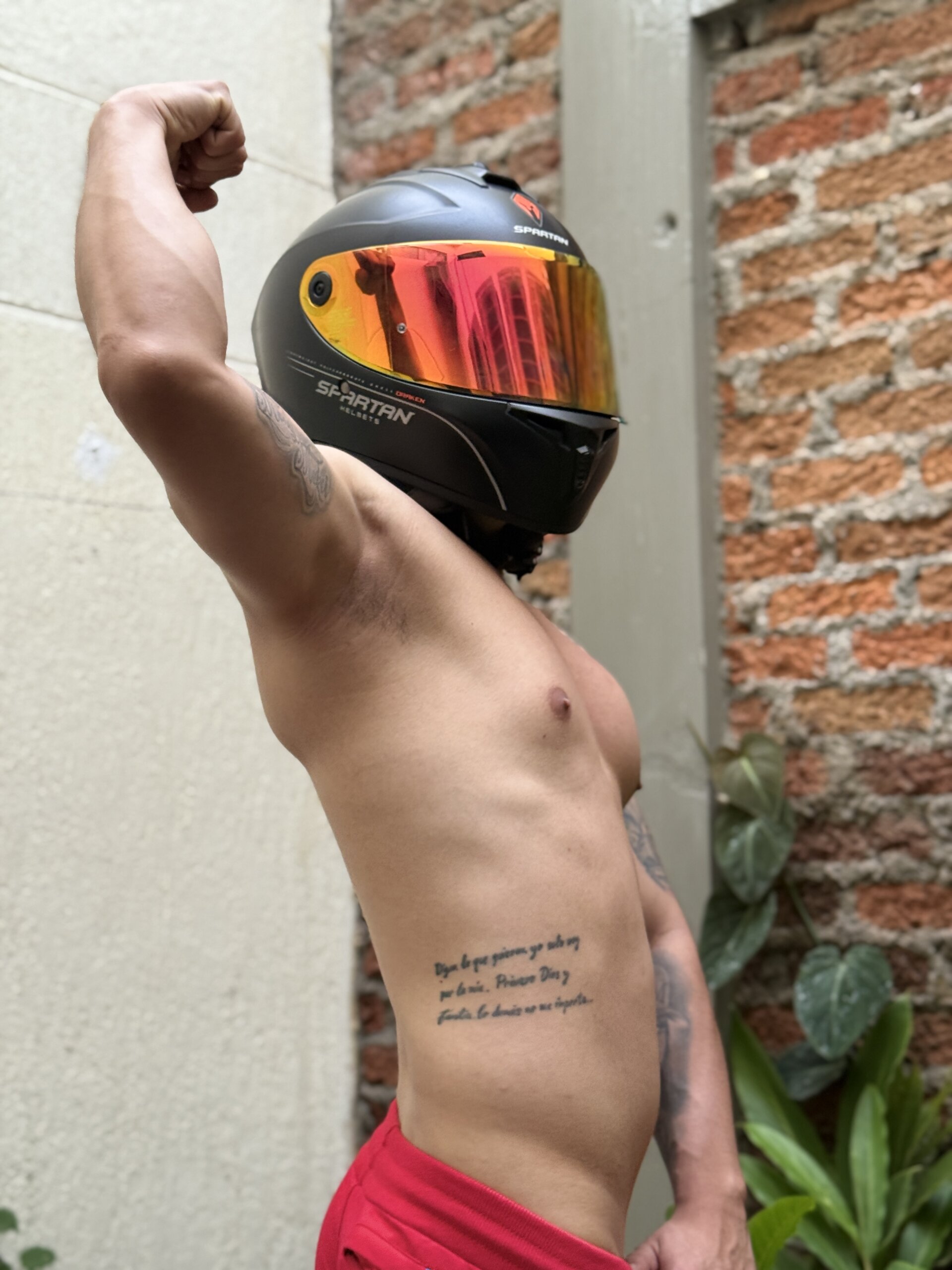XXX Porn Photo of Nude King_Draven3 6