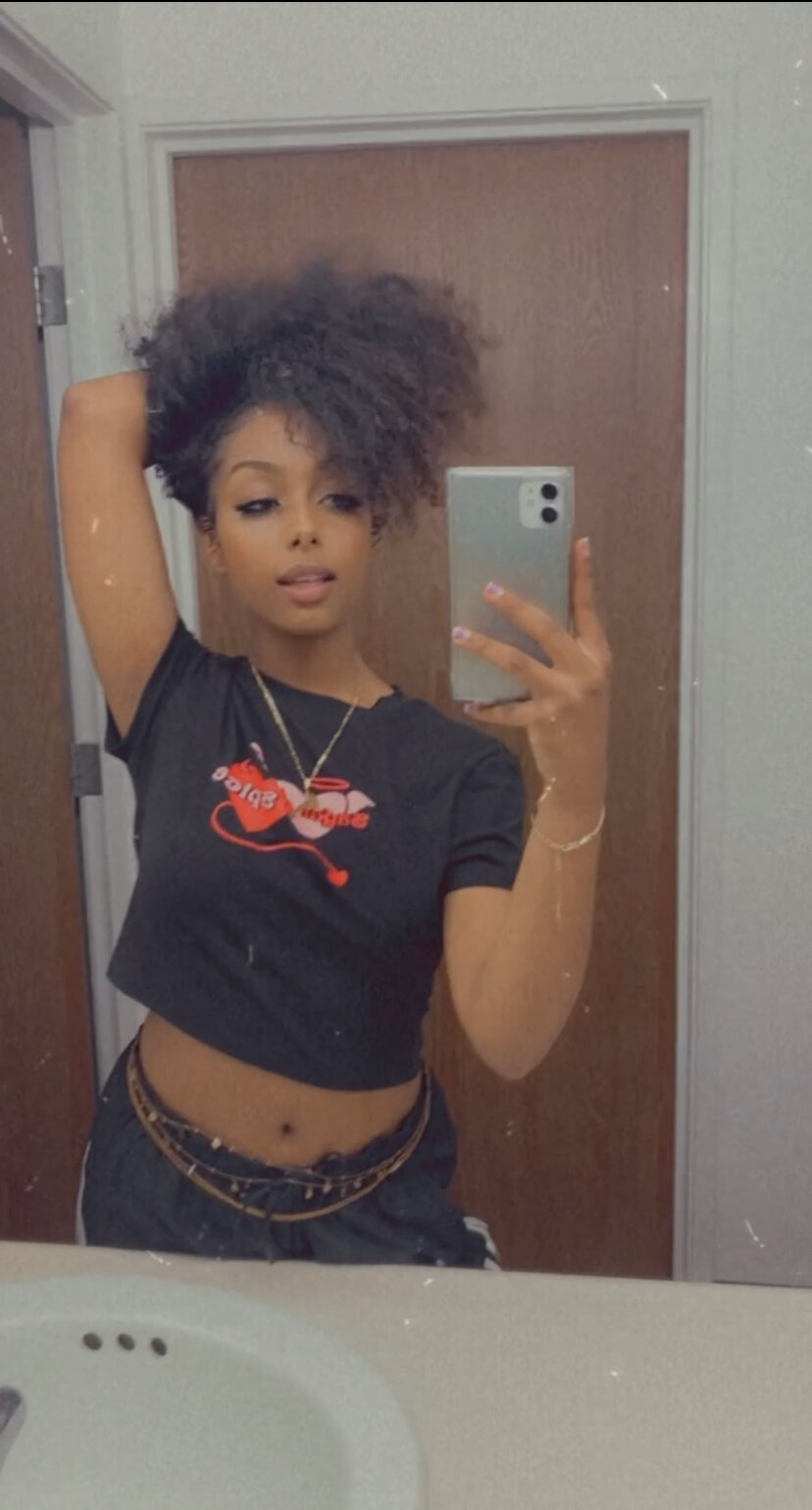XXX Porn Photo of Nude SimplySalah 3