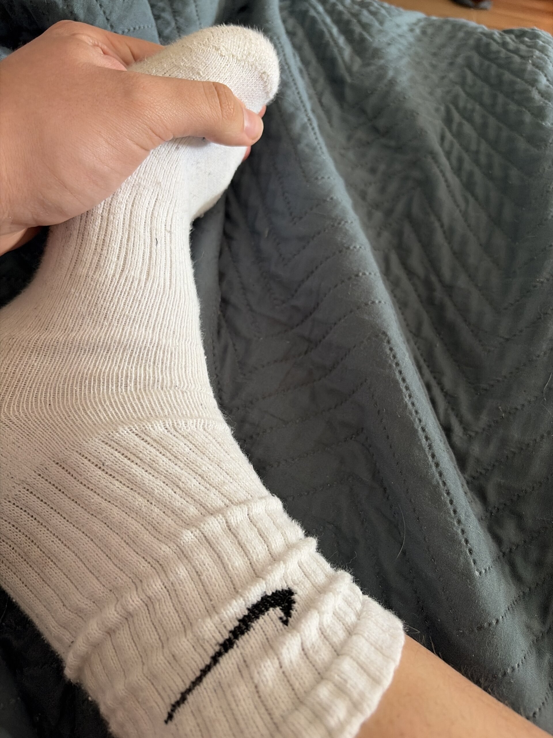 XXX Porn Photo of Nude sniffeet 1