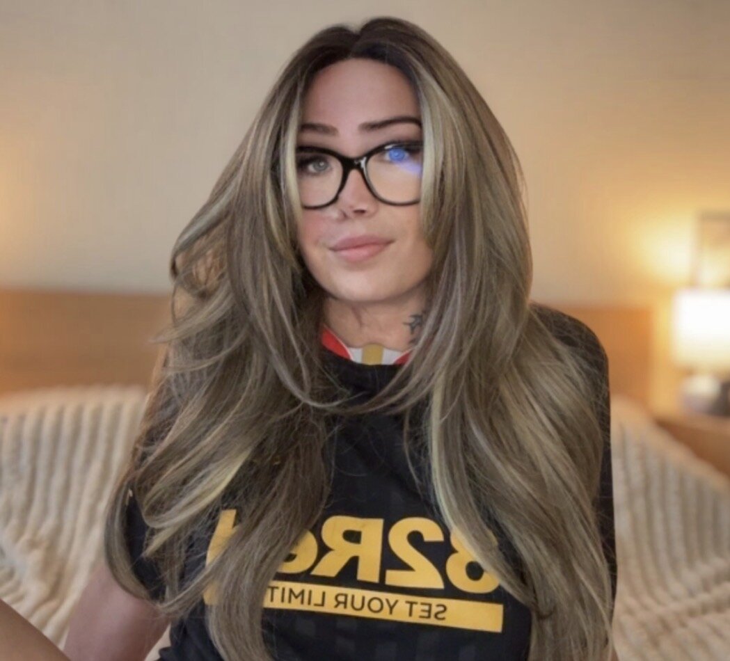 XXX Porn Photo of Nude NaughtyLayla 22