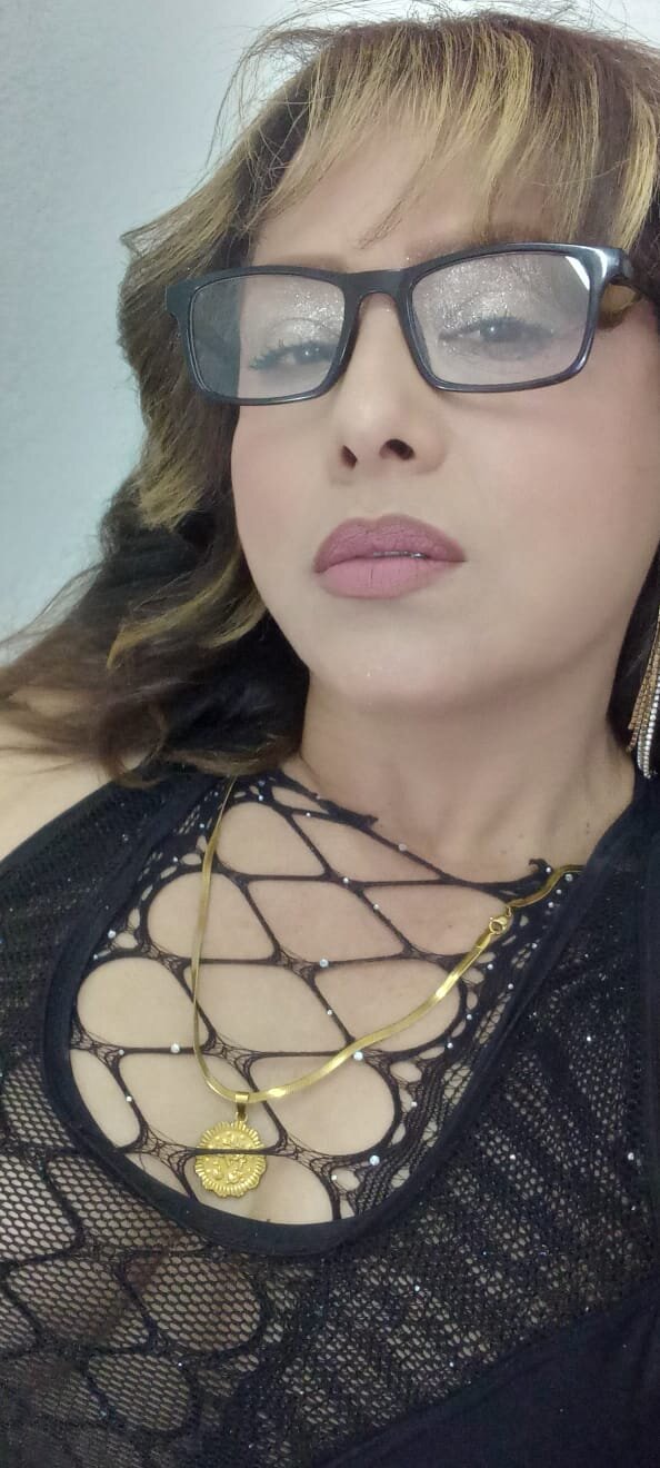XXX Porn Photo of Nude GabrielaMilfSg 12