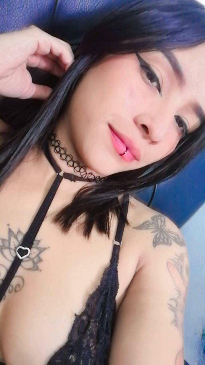 XXX Porn Photo of Nude Aliciacute__ 3