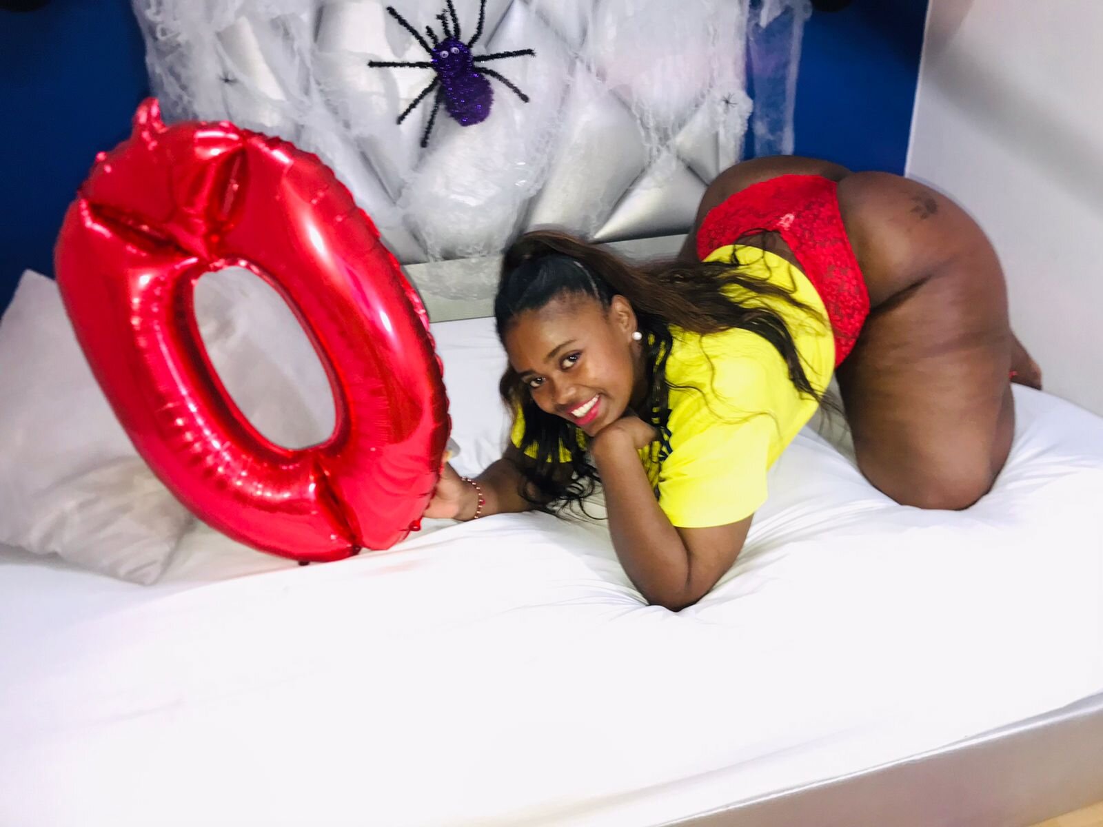 XXX Porn Photo of Nude exotic_karmella 39