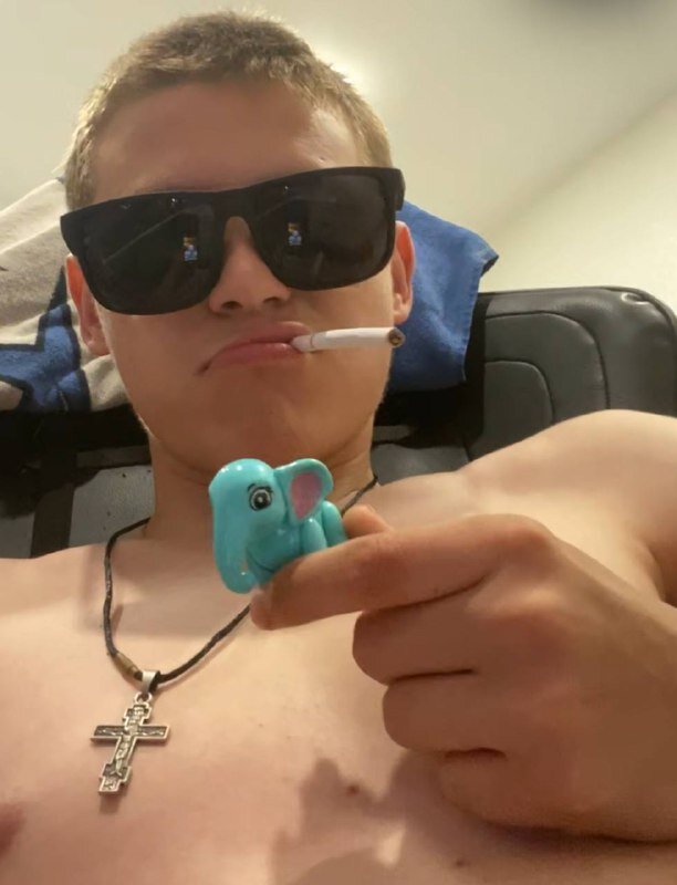 XXX Porn Photo of Nude max_sm1th 3