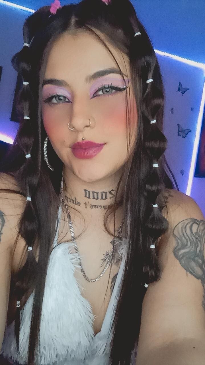 XXX Porn Photo of Nude LuciiaRousee 2