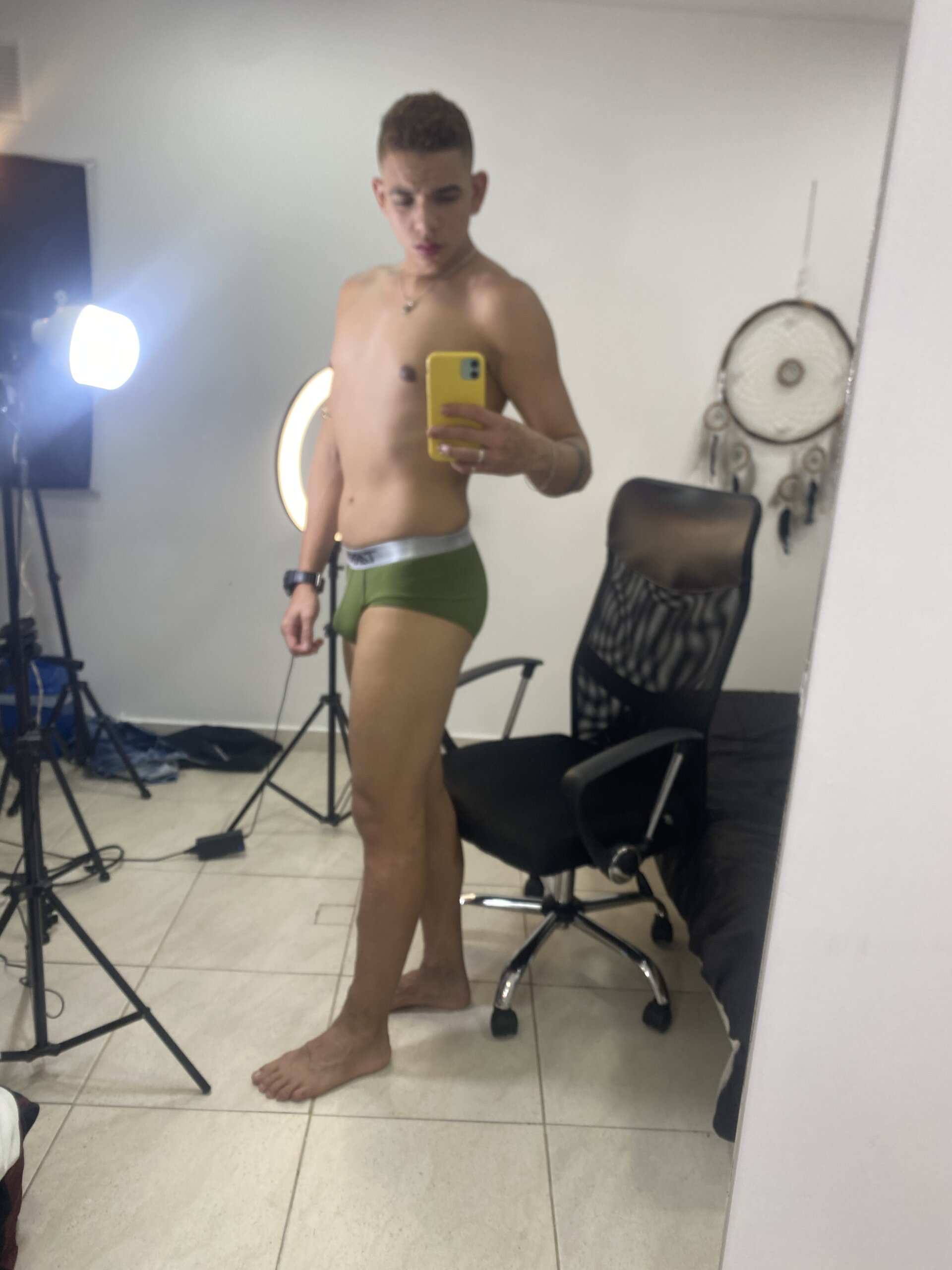 XXX Porn Photo of Nude Dylams_maja 12