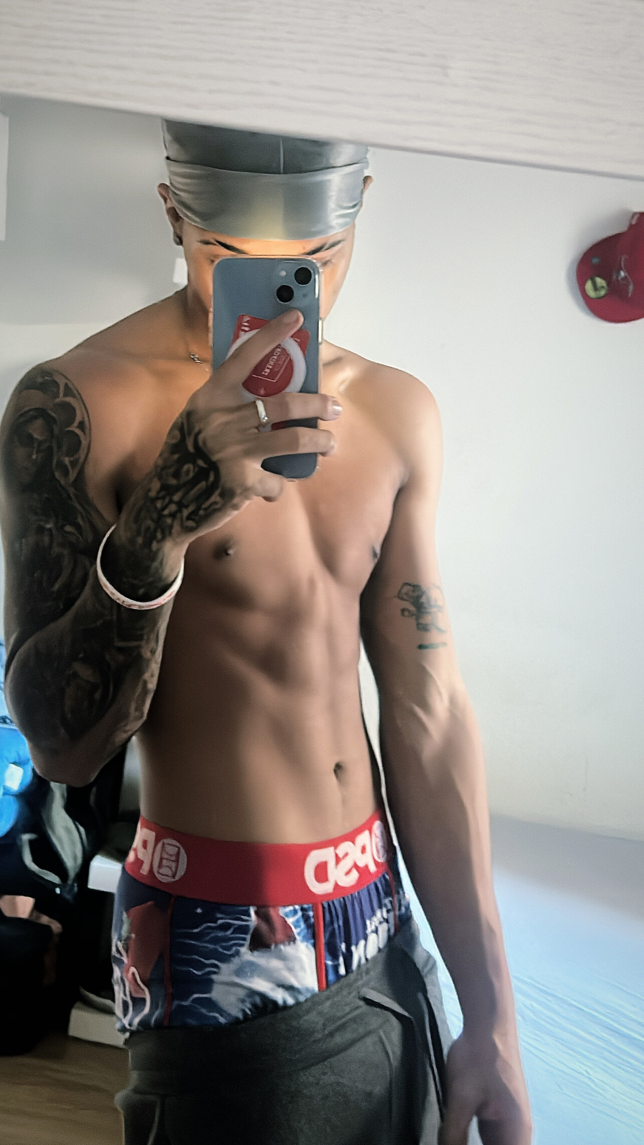 XXX Porn Photo of Nude 1lwkey 4