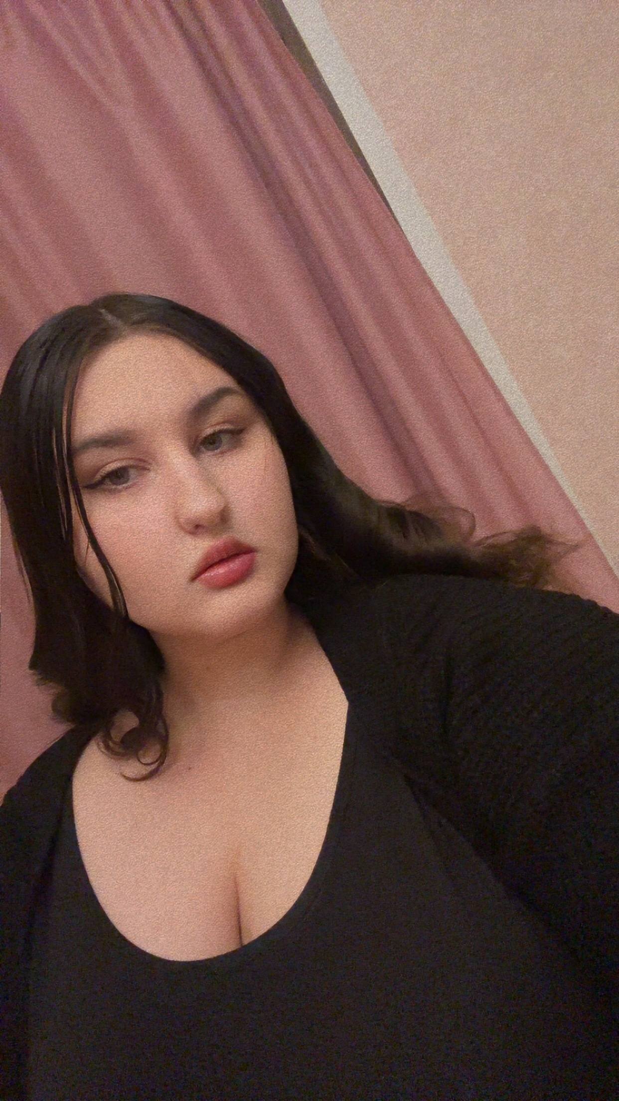 XXX Porn Photo of Nude BadGirlBloom 1