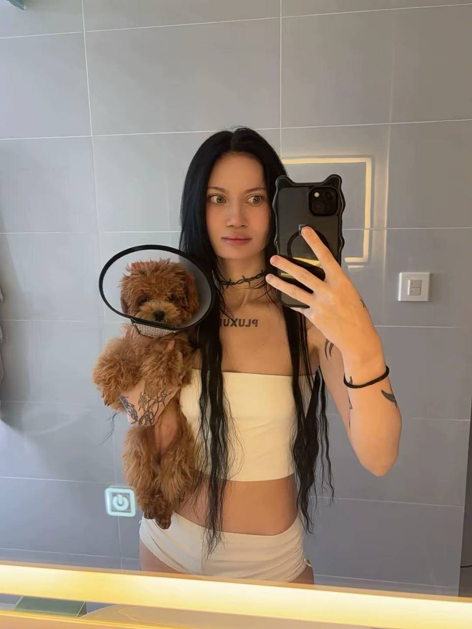 XXX Porn Photo of Nude Alice_1n_Wonderland_ 40